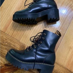 Size 7 (38) Dr Marten Leona - Platform Lace Up Boot - wore 2 seasons